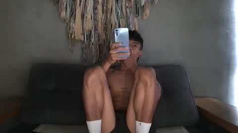 Snapshot of alexanddani chatting on September 9, 7:35 pm Alex Dani online show from September 9, 7:35 pm