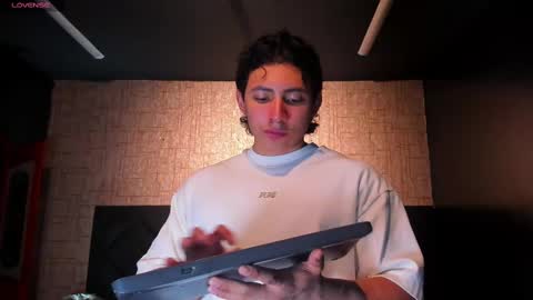 Alex online show from March 10, 3:01 am