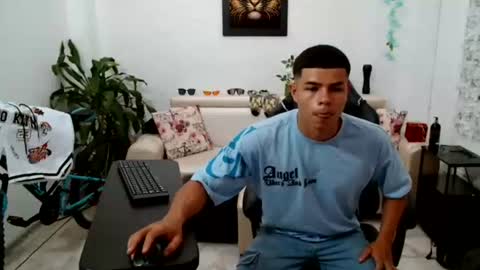 Snapshot of alexander_cr chatting on June 30, 9:16 pm Alexander online show from June 30, 9:16 pm