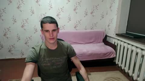 Snapshot of alexanderstrongs chatting on January 26, 7:20 pm alexanderstrongs online show from January 26, 7:20 pm