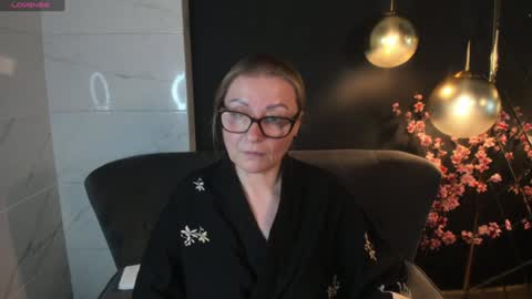 Snapshot of alexandra_kind chatting on January 26, 5:23 am Alexandra online show from January 26, 5:23 am