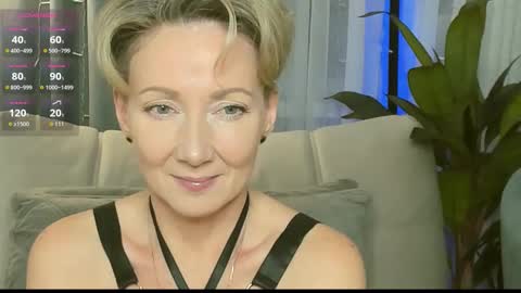 Alexandra online show from December 2, 1:05 pm