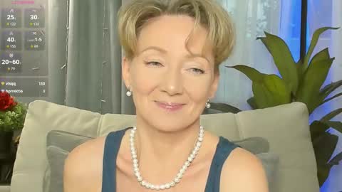 Snapshot of alexandrafix chatting on February 3, 2:00 pm Alexandra online show from February 3, 2:00 pm