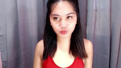 Andrea online show from April 8, 11:59 pm