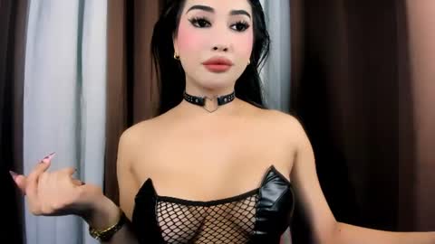 Snapshot of alexasexii chatting on July 4, 6:52 am ur lovely alexa online show from July 4, 6:52 am