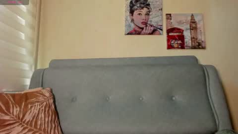 AlexaStevens online show from July 18, 5:28 pm
