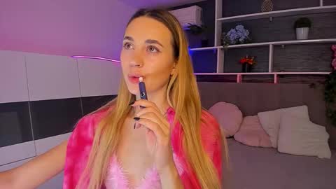 AlexaWilds online show from February 15, 6:21 am