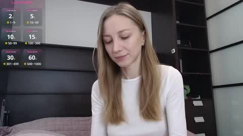 Snapshot of alexcandy69 chatting on March 11, 5:13 am Alex Candy online show from March 11, 5:13 am