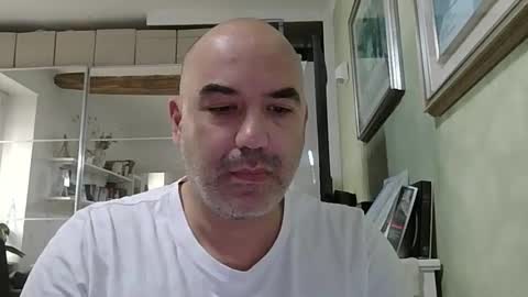 Snapshot of alexct77 chatting on April 23, 2:19 pm alexct77 online show from April 23, 2:19 pm