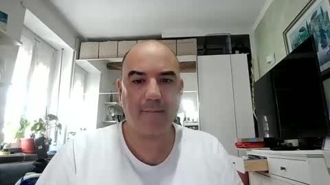 Snapshot of alexct77 chatting on June 8, 8:58 am alexct77 online show from June 8, 8:58 am