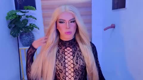 alexgrayanx online show from November 17, 6:41 am