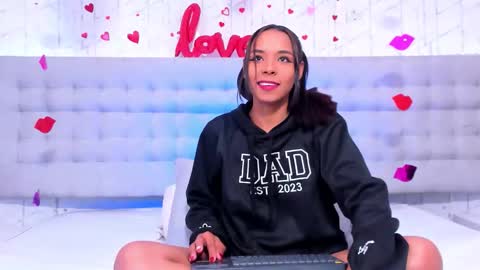 Snapshot of alexiiabrown chatting on February 16, 4:19 am Alexia Brown online show from February 16, 4:19 am