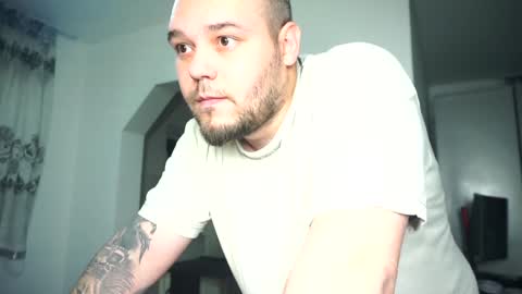 Alex online show from February 8, 9:36 pm