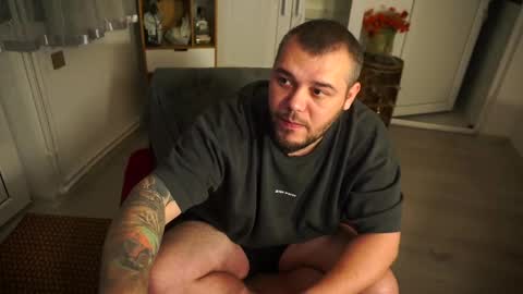 Alex online show from February 16, 8:33 pm