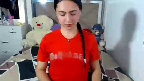 -- ALEXIS -- online show from July 2, 1:49 am