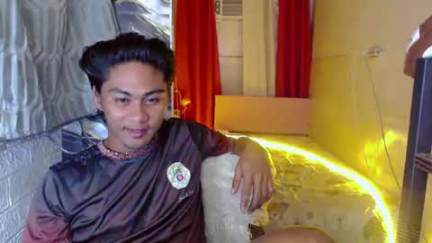 Snapshot of alexis_brown5 chatting on February 22, 3:03 pm alexis_brown5 online show from February 22, 3:03 pm