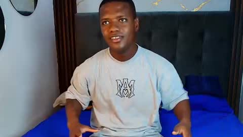 Snapshot of alexis_fernandez chatting on July 14, 9:42 pm Alexis Fernandez online show from July 14, 9:42 pm