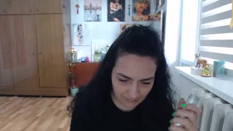 AlexisMillers online show from May 24, 12:43 pm