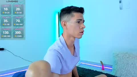 Alex online show from July 22, 8:44 pm