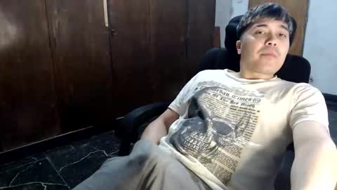 Snapshot of alexriversx chatting on June 7, 3:05 pm Alexander online show from June 7, 3:05 pm