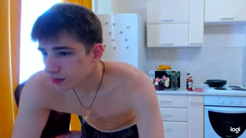 Snapshot of alexs_777 chatting on May 27, 8:11 am Dennis online show from May 27, 8:11 am