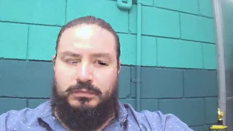 Snapshot of alextambet chatting on May 18, 6:58 pm alextambet online show from May 18, 6:58 pm