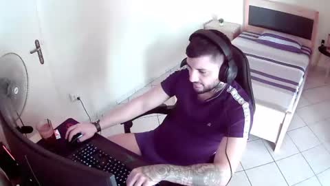 alexthepro00 online show from June 22, 11:51 am