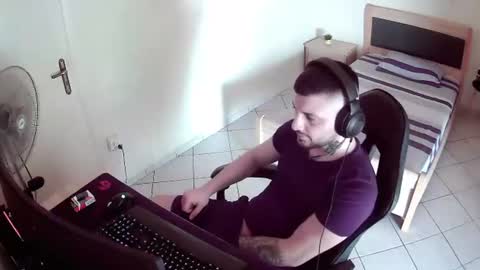 alexthepro00 online show from July 14, 10:21 am