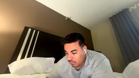 Alexander online show from March 1, 8:21 pm