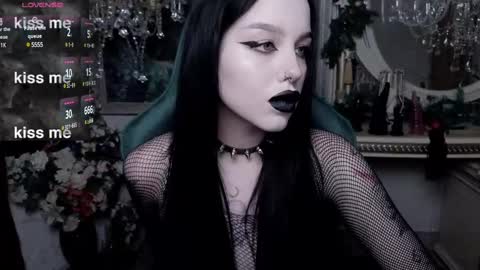 Snapshot of alexx_succubus chatting on January 26, 10:57 pm Alexx Succubus online show from January 26, 10:57 pm