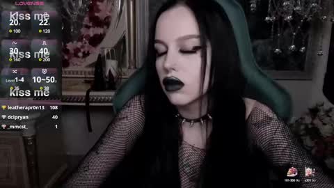 Snapshot of alexx_succubus chatting on February 20, 8:36 pm Alexx Succubus online show from February 20, 8:36 pm