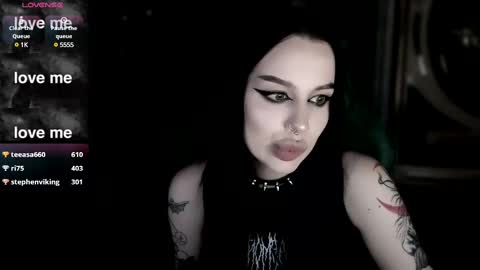 Snapshot of alexx_succubus chatting on March 10, 12:40 am Alexx Succubus online show from March 10, 12:40 am