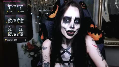 Snapshot of alexx_succubus chatting on October 3, 5:21 pm Alexx Succubus online show from October 3, 5:21 pm