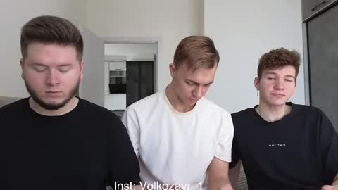 AlexDimaIgor online show from April 3, 8:34 am