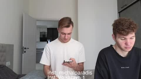 AlexDimaIgor online show from April 5, 8:11 am