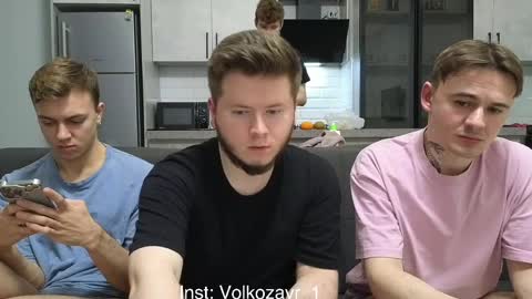 AlexDimaIgor online show from April 17, 8:34 pm