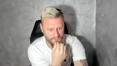 alexyno2022 ONLYFANS online show from April 9, 11:04 am