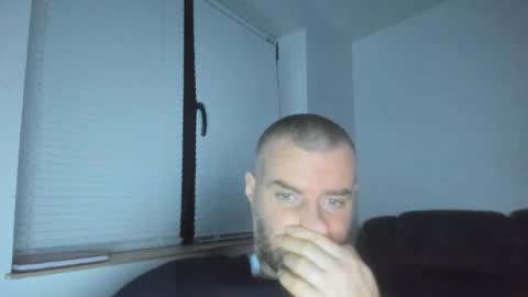 alfiesolomons87 online show from February 7, 8:56 pm