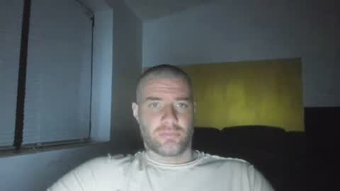 Snapshot of alfiesolomons87 chatting on March 21, 9:18 pm alfiesolomons87 online show from March 21, 9:18 pm