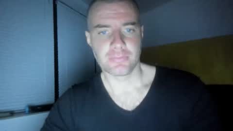 Snapshot of alfiesolomons87 chatting on April 3, 8:18 pm alfiesolomons87 online show from April 3, 8:18 pm
