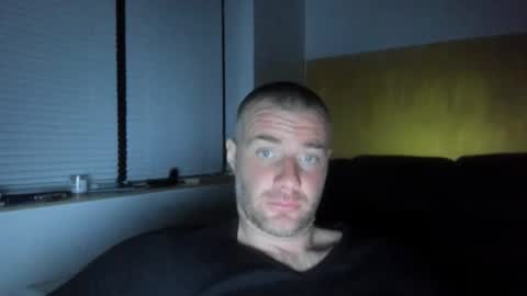 Snapshot of alfiesolomons87 chatting on April 24, 8:44 pm alfiesolomons87 online show from April 24, 8:44 pm