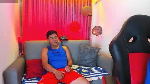 Snapshot of alfon_seb chatting on November 29, 6:55 pm alfon_seb online show from November 29, 6:55 pm