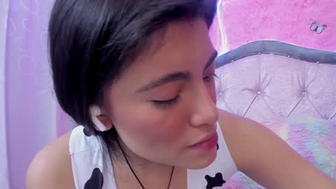 Snapshot of alfresii_rivera chatting on December 16, 4:49 pm Carolina Join The Fan Club online show from December 16, 4:49 pm