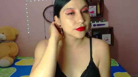 alixia online show from March 20, 9:41 pm