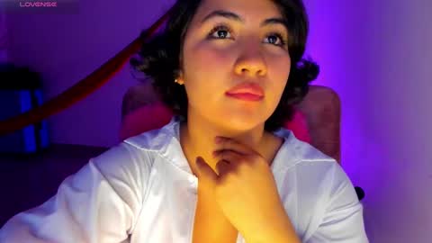 Snapshot of ali_sunce chatting on February 18, 9:43 am online show from February 18, 9:43 am