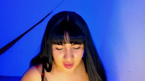 Snapshot of ali_sunce chatting on March 6, 1:37 am online show from March 6, 1:37 am