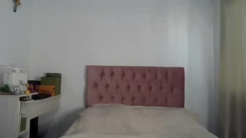 Alia  online show from January 23, 1:13 pm