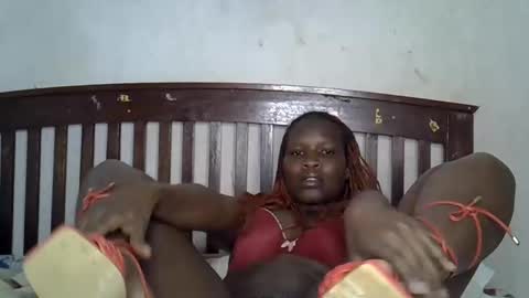 Snapshot of alic_crazy chatting on December 3, 6:59 am alic_crazy online show from December 3, 6:59 am