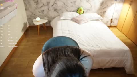 Snapshot of alicce_belluci chatting on March 1, 2:15 am Alicce belluci online show from March 1, 2:15 am