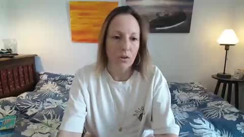 Alice online show from March 29, 9:09 am